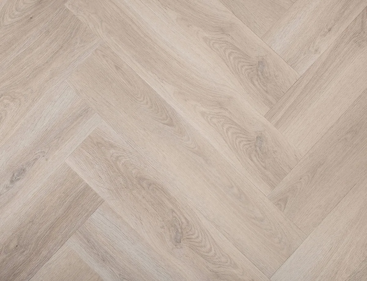 Crescent Oak 3mm Herringbone LVT