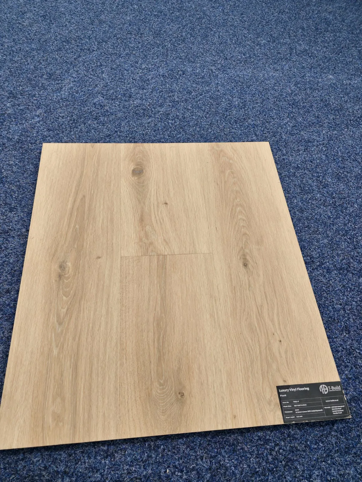 Warm Oak Natural PREMIUM 6.0 SPC Vinyl Click