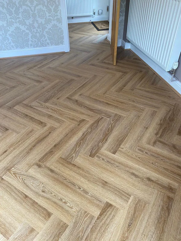 Honey Oak 5mm SPC Herringbone