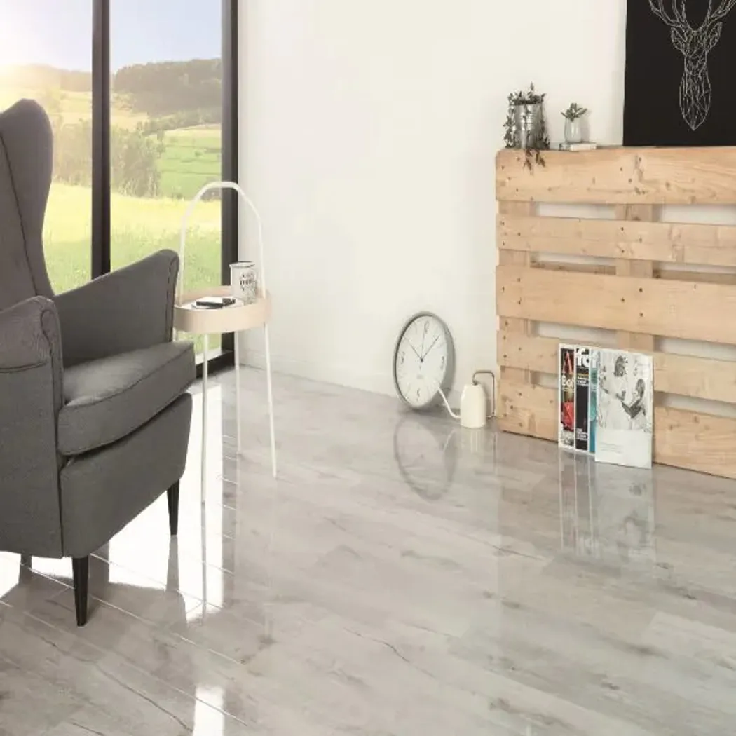 Grey Stone Oak Super High Gloss 8mm