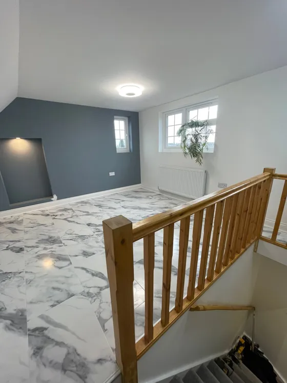 Pre Grouted White Marble SPC Click Tile