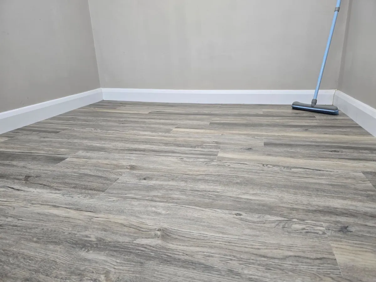 Distressed Grey Oak PREMIUM 6mm SPC Click