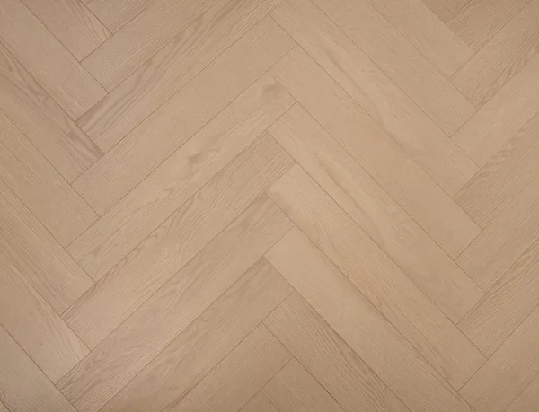 Linford Oak 12mm Deluxe Laminate Herringbone