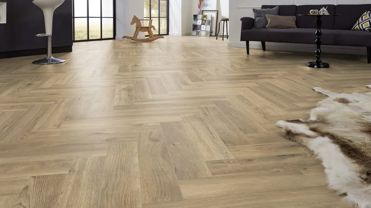 Burgos Oak 8mm Herringbone