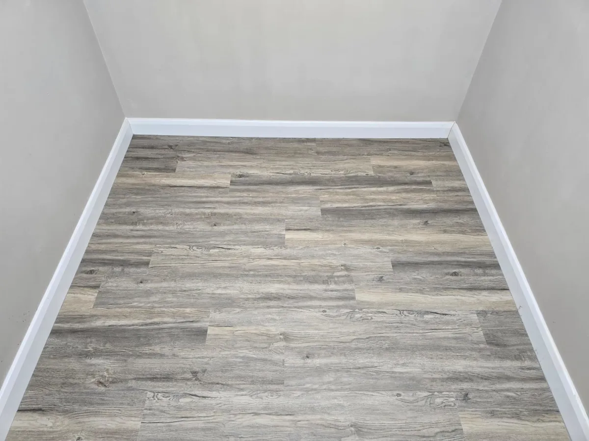 Distressed Grey Oak PREMIUM 6mm SPC Click