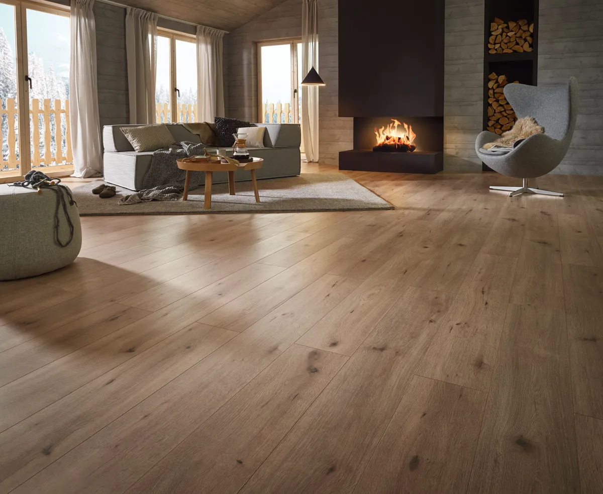 Artisan Oak Natural 12mm AC5 Laminate