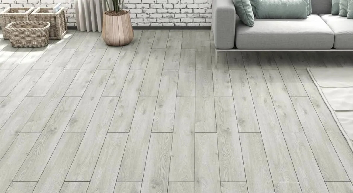 Elton Grey Oak 8mm