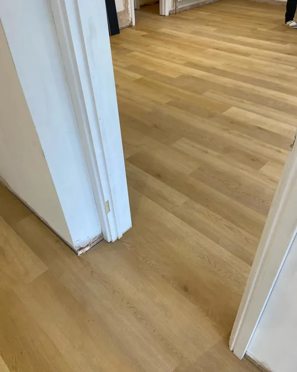 Golden Oak PREMIUM 6.0 SPC Vinyl Click 