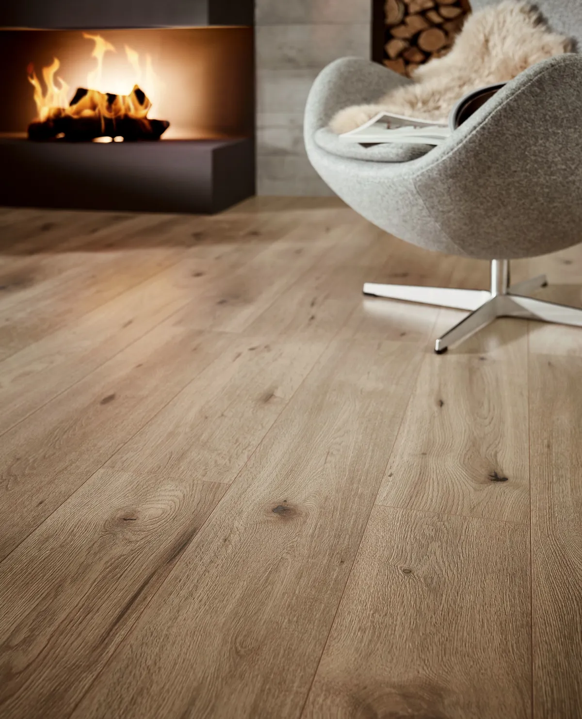 Artisan Oak Natural 12mm AC5 Laminate