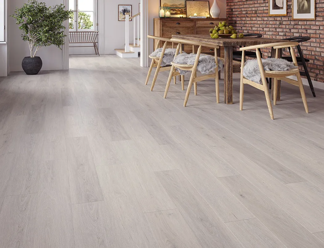 Barafundle Oak 6.5mm SPC Click