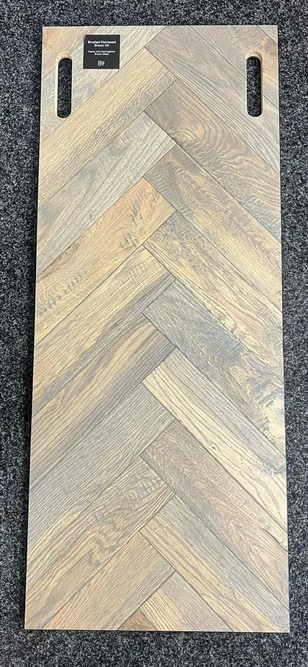 Distressed Brown Brushed & Oiled Oak 14mm x 90mm Herringbone