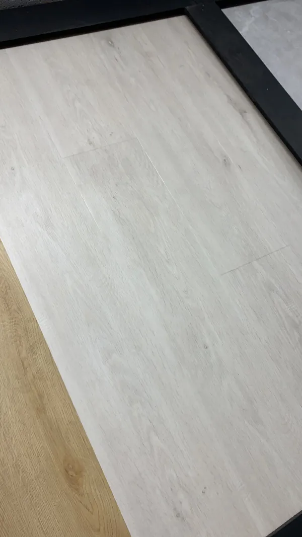 White Mist Oak PREMIUM 6.0 SPC Vinyl click