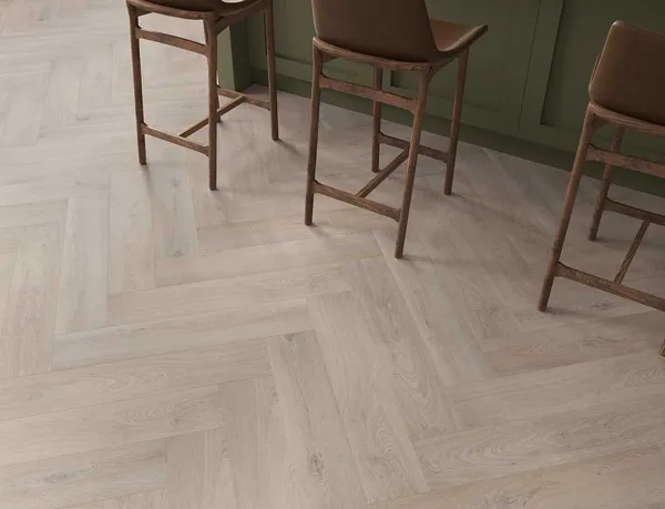 Crescent Oak 3mm Herringbone LVT