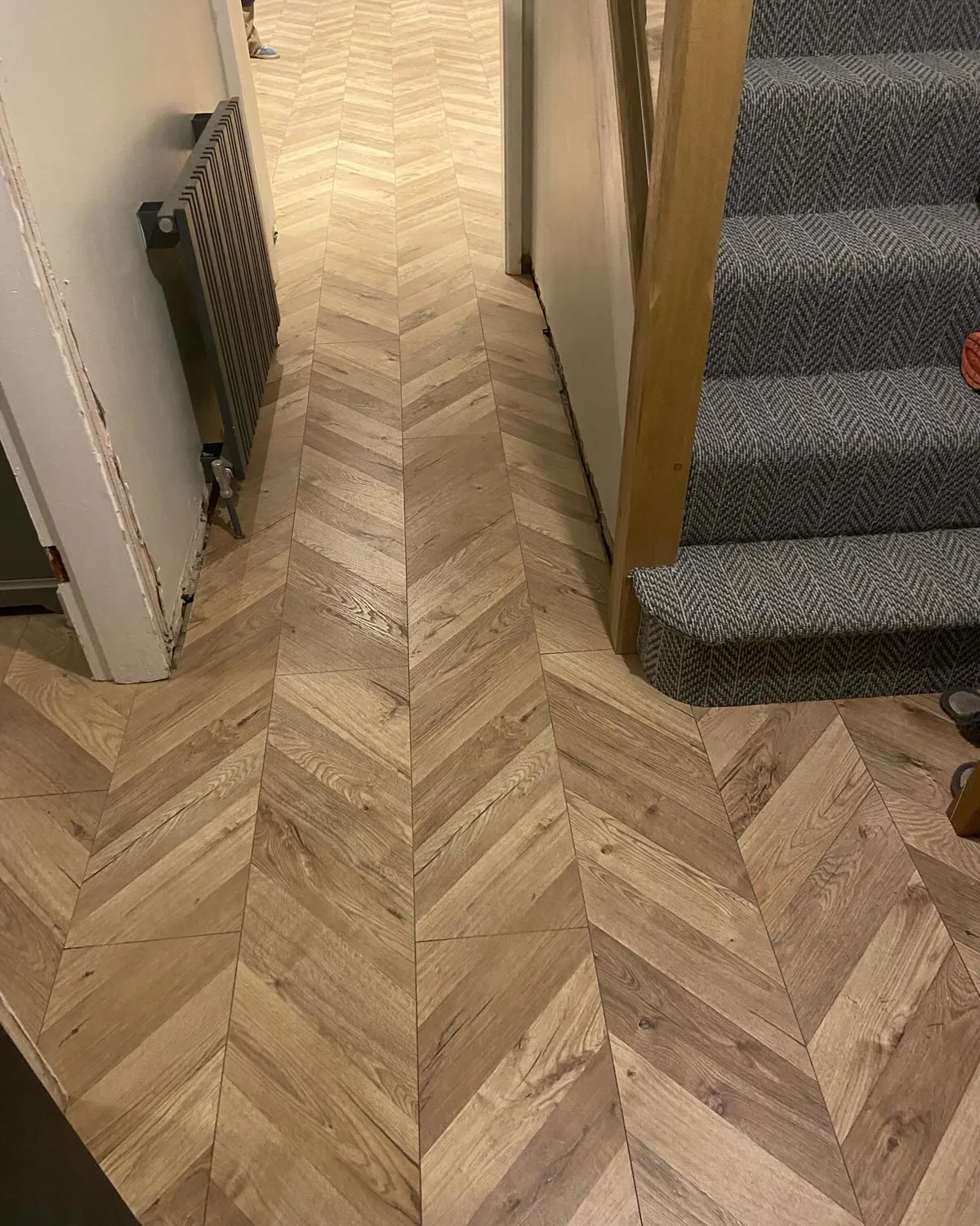 Medieval Oak Chevron 8mm Laminate 