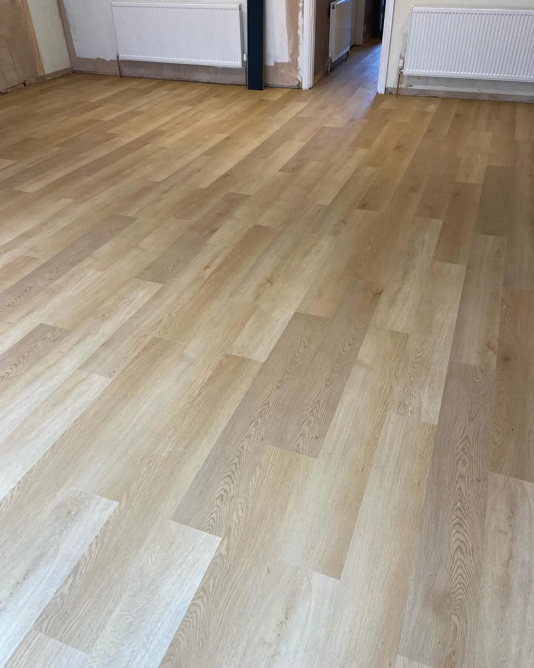 Golden Oak PREMIUM 6.0 SPC Vinyl Click