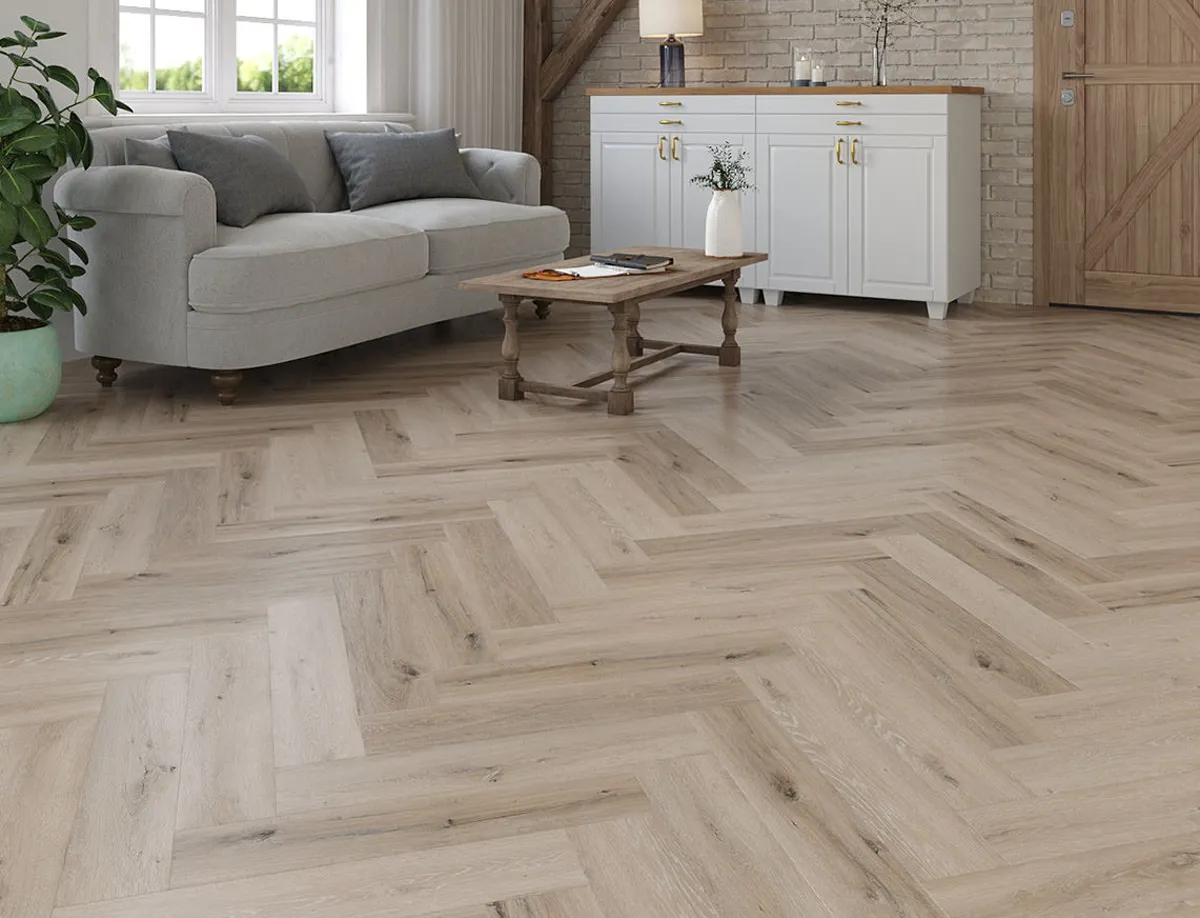Whitewash Oak 5mm Herringbone SPC Click