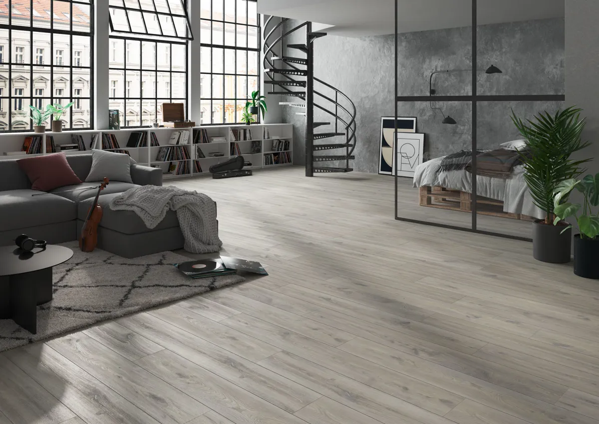 Pearl Oak 12mm AC5 Laminate