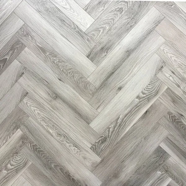 Light Washed Oak 12mm Herringbone