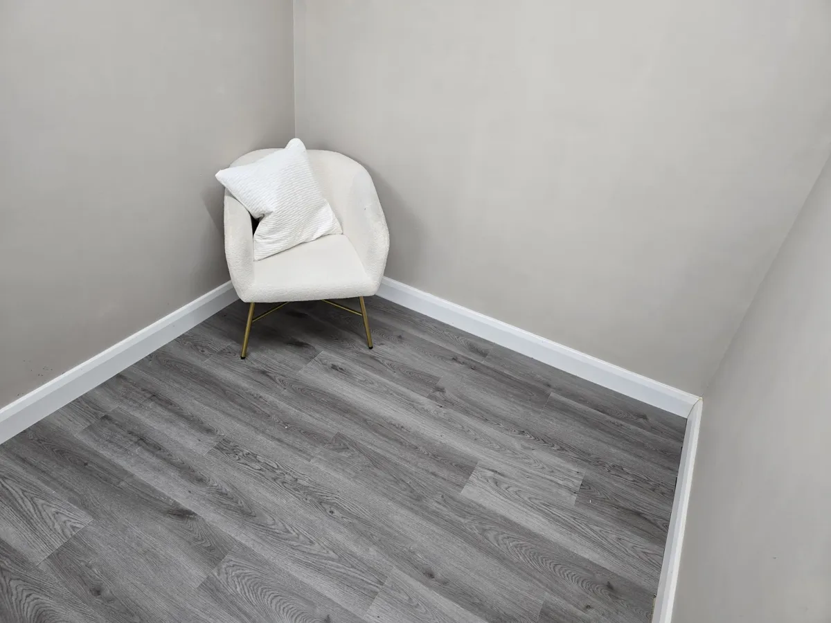 Rich Grey Oak Premium 6mm SPC Click