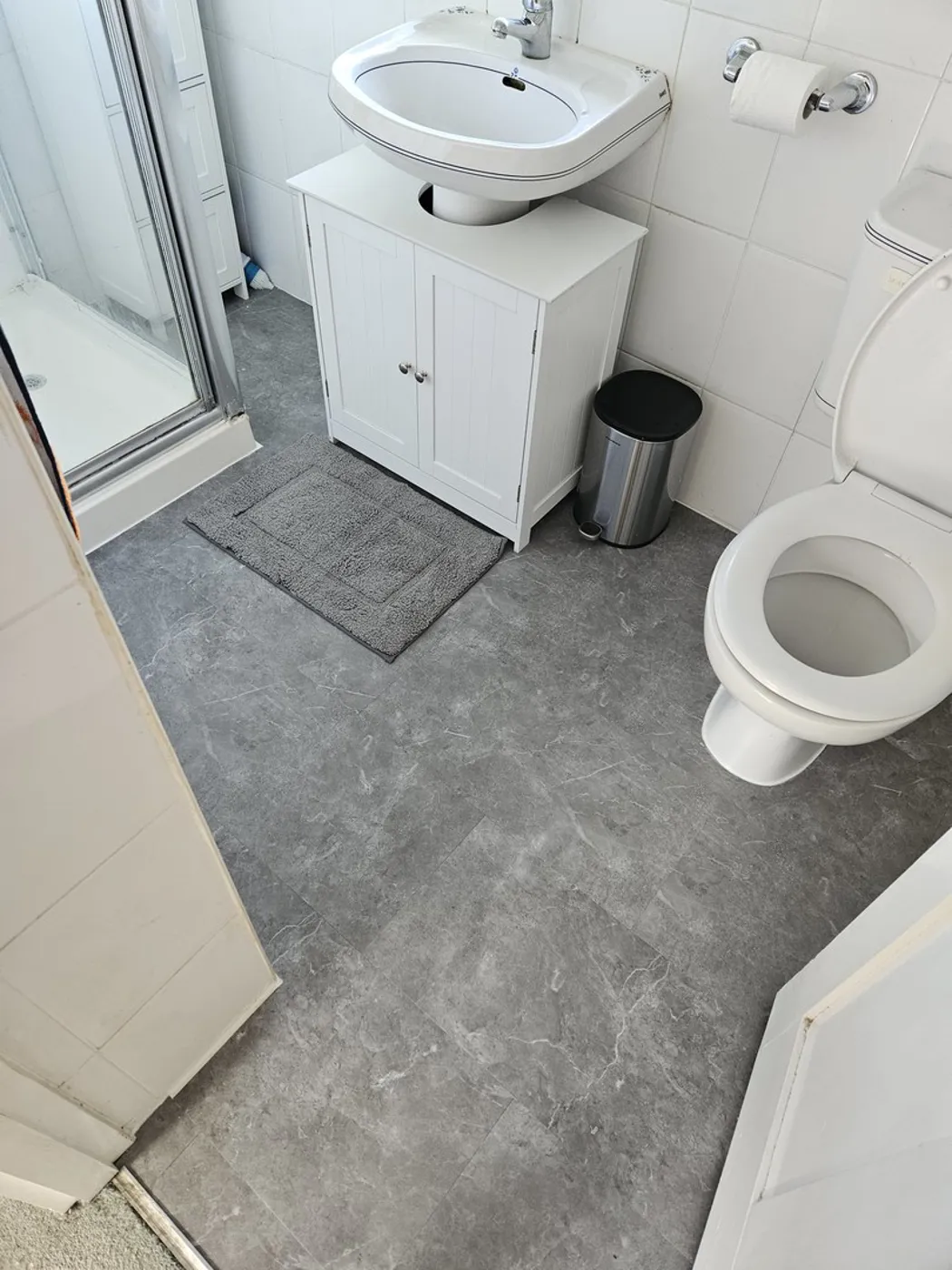 Quartz Grey Marble 5.5mm SPC Click Tiles