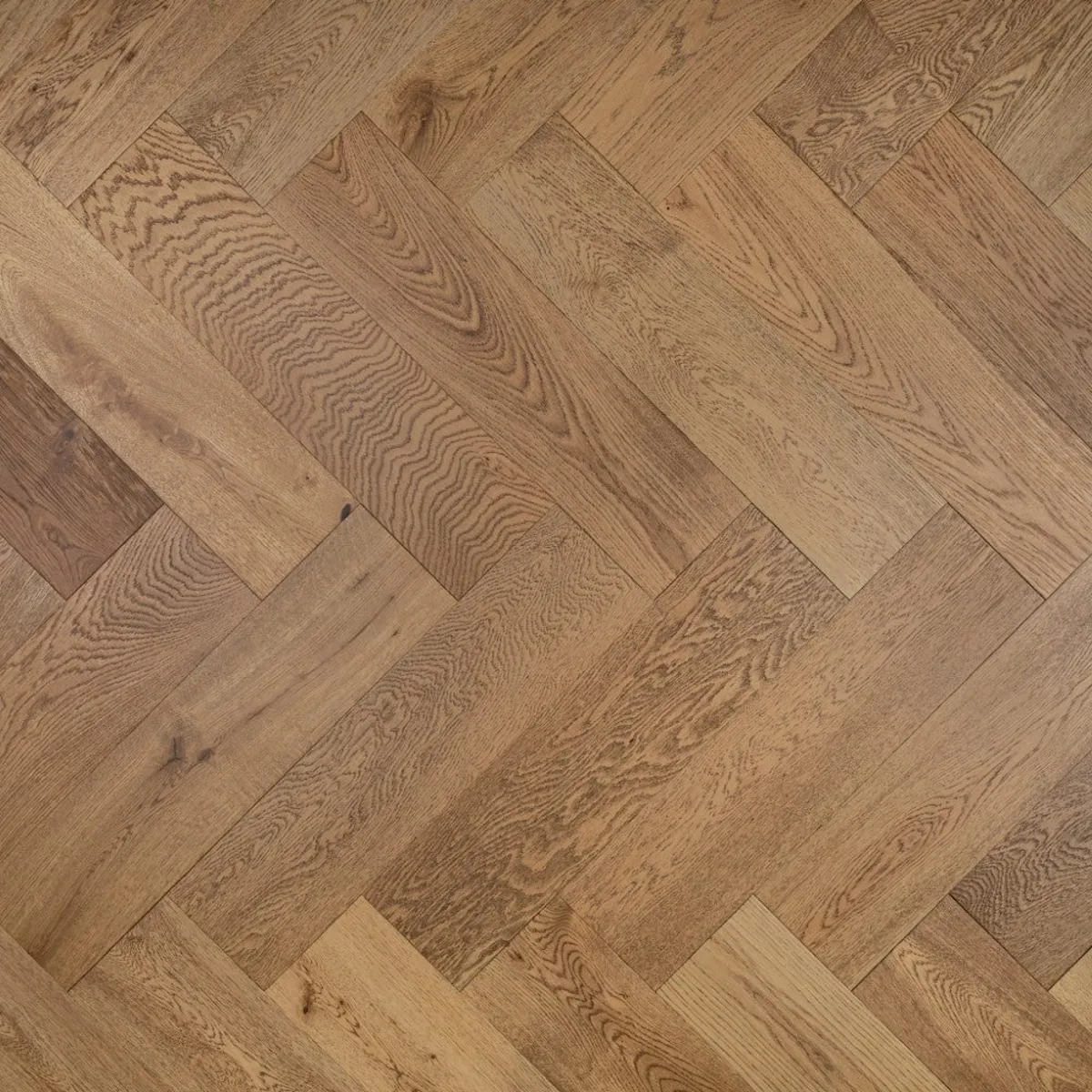 Smoked Stain Oak Herringbone Click 14mm