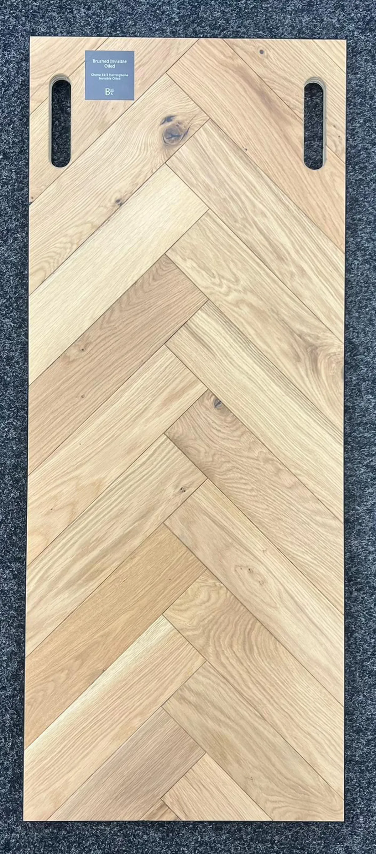 Brushed & Invisible Oiled Oak 14mm x 90mm Herringbone